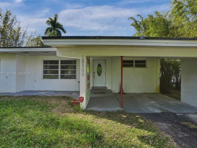 Home for sale at 18500 NE 23rd Ct - photo 7437488