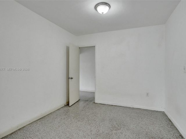 Home for sale at 18500 NE 23rd Ct - photo 7437501