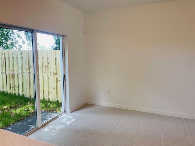 3-bedroom home for rent in Homestead - 1695 SE 27th Rd 1695 - MondialRealty