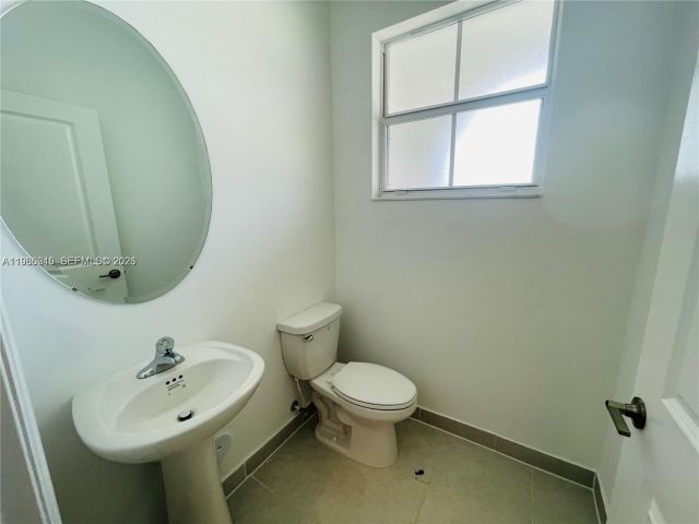 3-bedroom home for rent in Homestead - 1695 SE 27th Rd 1695 - MondialRealty