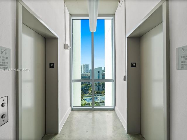 Apartment for sale  Unit #1019 - photo 7449227