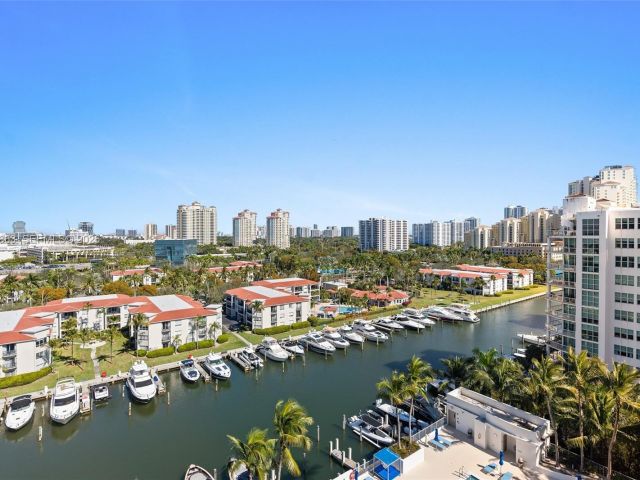 Apartment for sale  Unit #1019 - photo 7449231