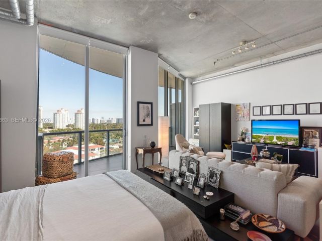 Apartment for sale  Unit #1019 - photo 7449233