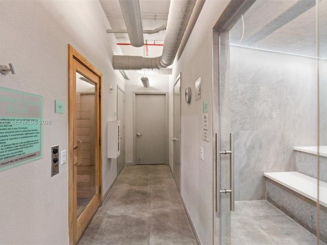 Apartment for sale  Unit #1019 - photo 7449244