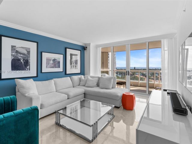 Apartment for rent  Unit #1210 - photo 7438411