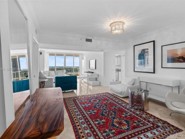 Apartment for rent  Unit #1210 - photo 7438412