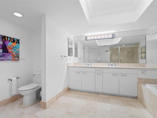 Apartment for rent  Unit #1210 - photo 7438424