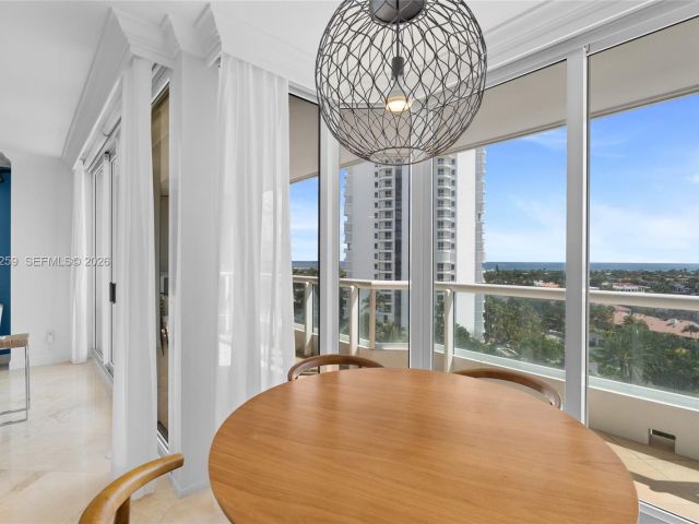 Apartment for rent  Unit #1210 - photo 7438428