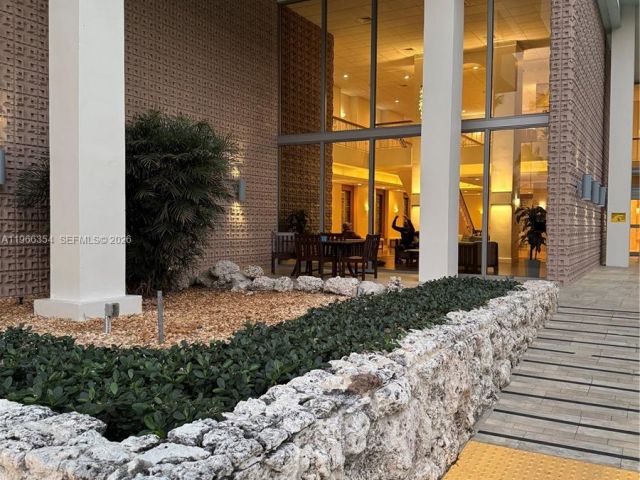 Apartment for rent  Unit #936 - photo 7438379