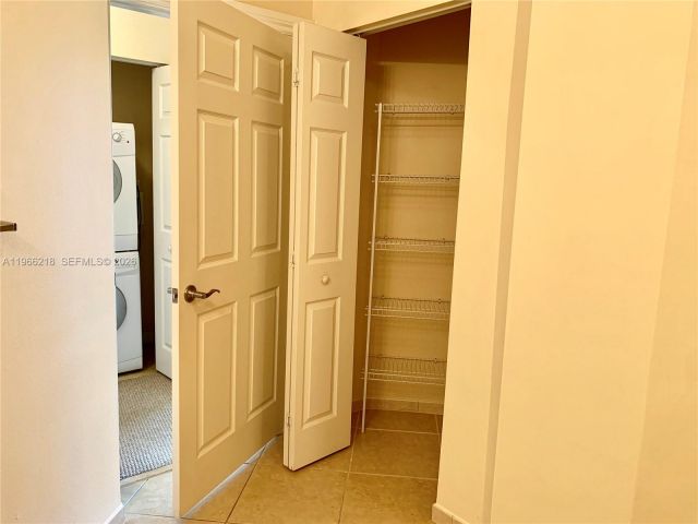 Apartment for rent  Unit #103 - photo 7437861