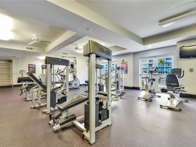 Apartment for rent  Unit #103 - photo 7437871