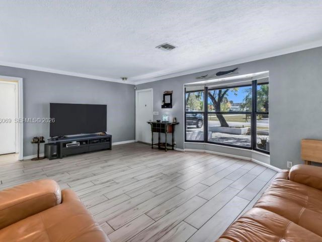 Home for sale at 5201 Jefferson St - photo 7536004