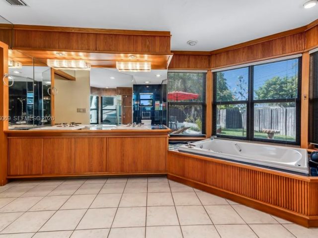 Home for sale at 5201 Jefferson St - photo 7536015