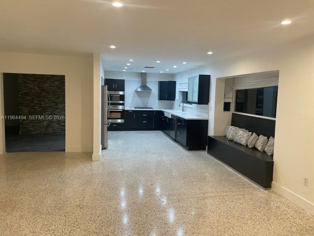 Home for rent at 2837 SW 126th Ave - photo 7438134