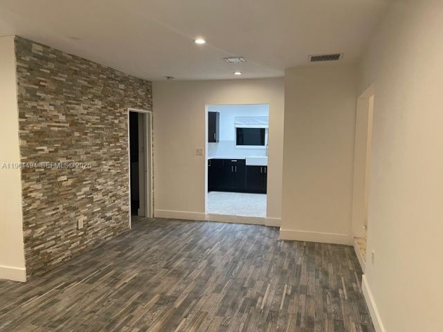 Home for rent at 2837 SW 126th Ave - photo 7438137