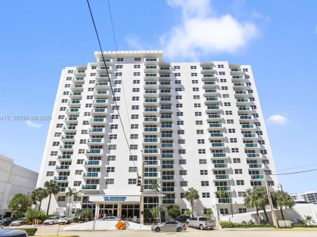 Apartment for sale  Unit #1110 - photo 7439081