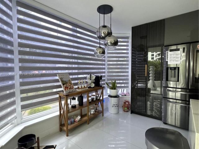 Apartment for rent  Unit #205 - photo 7503815