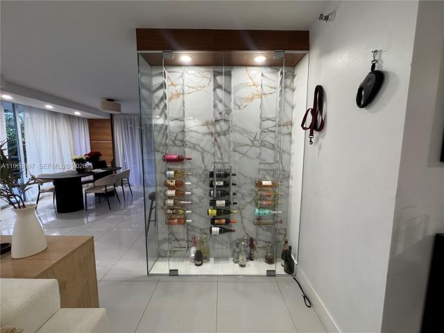 Apartment for rent  Unit #205 - photo 7503816