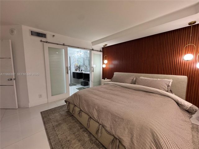 Apartment for rent  Unit #205 - photo 7503818