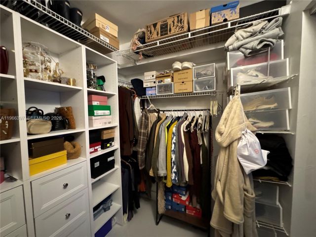 Apartment for rent  Unit #205 - photo 7503823