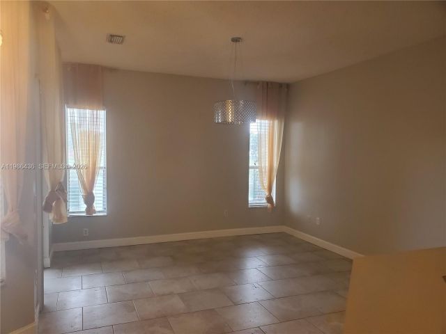 Home for rent at 1821 SE 14th Cir 0 - photo 7441325