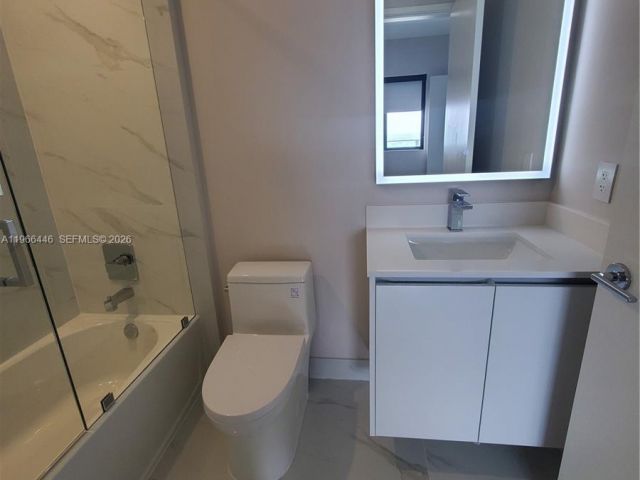 Apartment for rent  Unit #4403 - photo 7489129