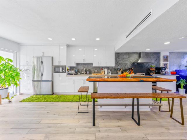 Home for rent at 3793 NE 170th St A-3 - photo 7529920