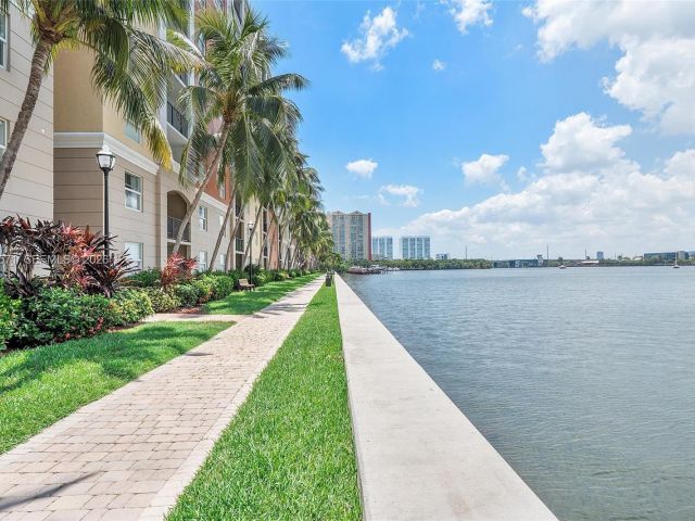 Apartment for sale  Unit #2619 - photo 7447050