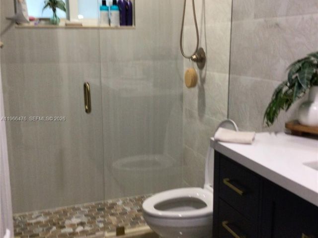 Home for sale at 1318 SW 49th Ter - photo 7483522