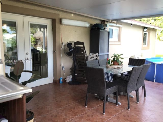 Home for sale at 1318 SW 49th Ter - photo 7483530