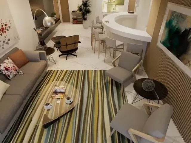 2-bedroom condo for sale in Miami Beach - 6039 Collins Ave 1517 - MondialRealty