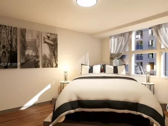 2-bedroom condo for sale in Miami Beach - 6039 Collins Ave 1517 - MondialRealty