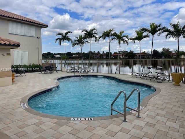 Home for rent at 703 NE 195th St 703 - photo 7438164