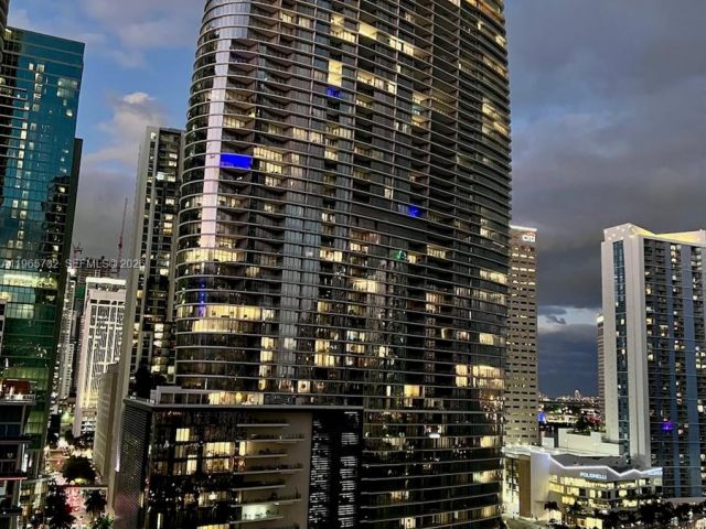 Apartment for sale  Unit #1715 - photo 7510620