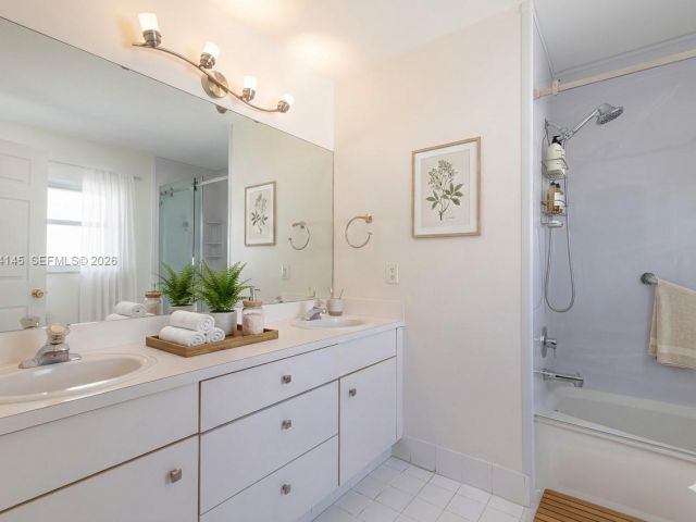 Home for sale at 14144 SW 149th Pl - photo 7438126