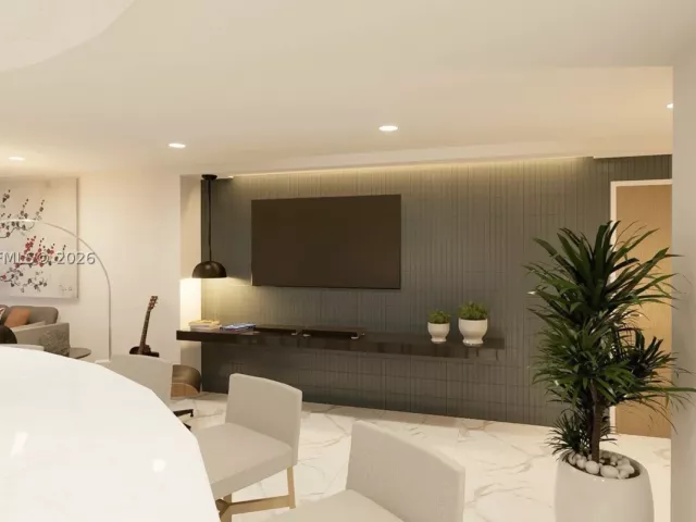 2-bedroom condo for sale in Miami Beach - 6039 Collins Ave 1625 - MondialRealty