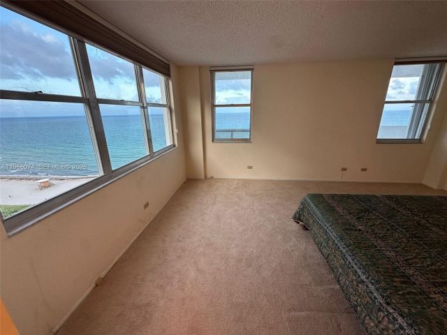 Apartment for sale  Unit #1625 - photo 7521811