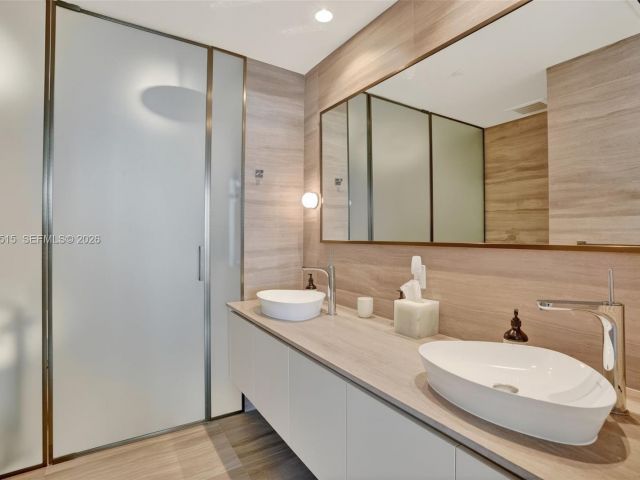 Apartment for sale  Unit #506 - photo 7492237