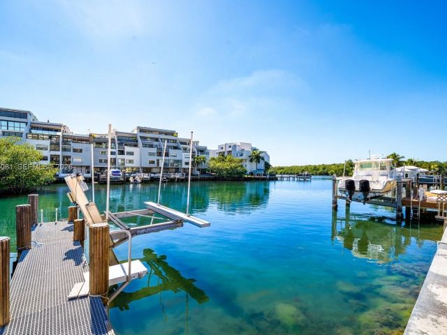 Home for sale at 306 Atlantic Ave - photo 7438957