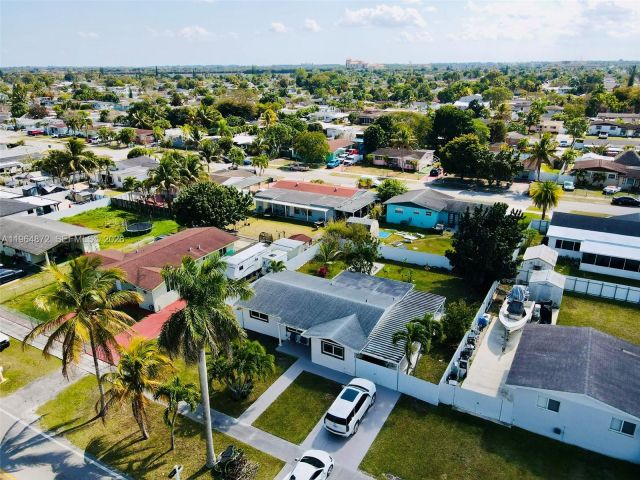 Home for sale at 15120 SW 296th St - photo 7460919