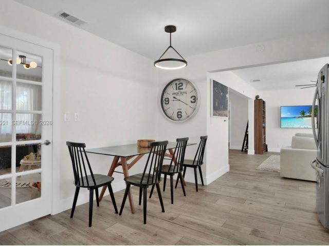 Home for sale at 1301 Hollywood Blvd - photo 7438885