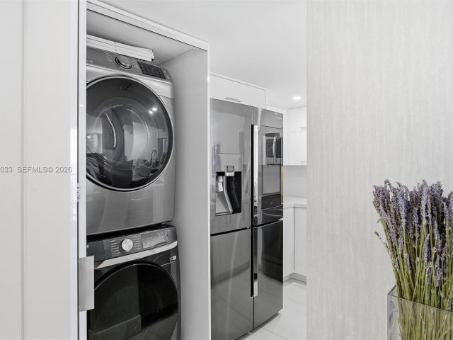 Apartment for sale  Unit #823 - photo 7469640