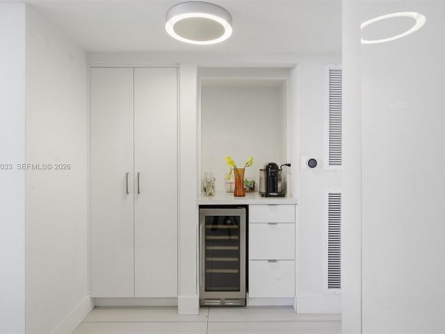 Apartment for sale  Unit #823 - photo 7469641