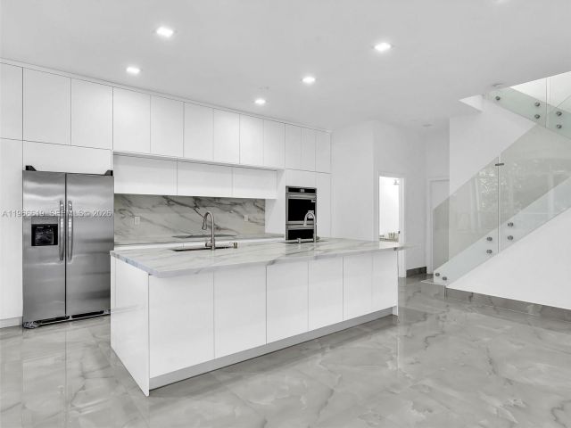 Home for sale at 3830 SW 48th CT - photo 7474786