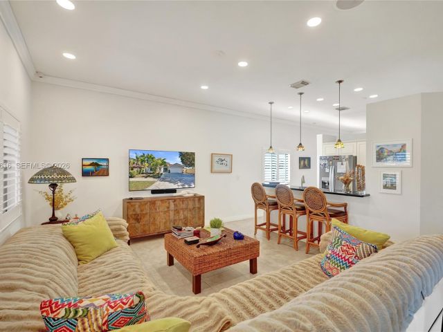 Home for sale at 471 SW 92nd Psge - photo 7446130