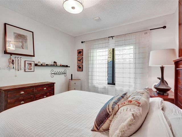 Home for sale at 471 SW 92nd Psge - photo 7446144