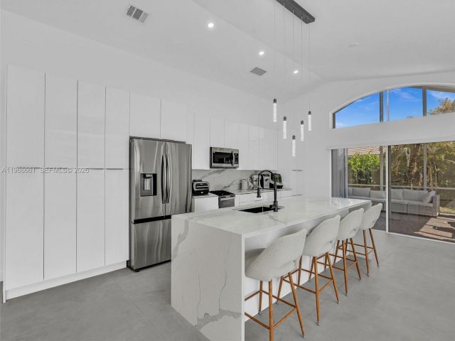 Home for sale at 4962 SW 32nd Way - photo 7439183