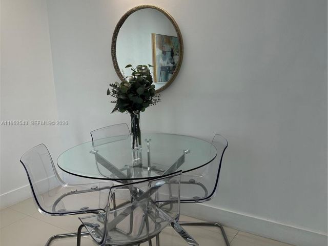 Apartment for sale  Unit #1712 - photo 7446626