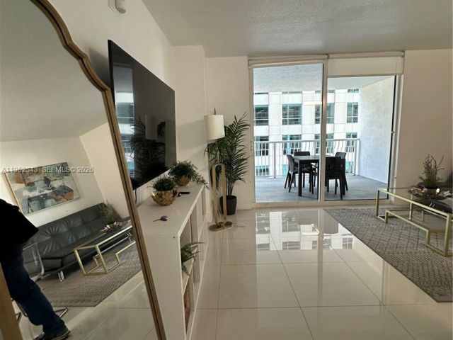 Apartment for sale  Unit #1712 - photo 7446628