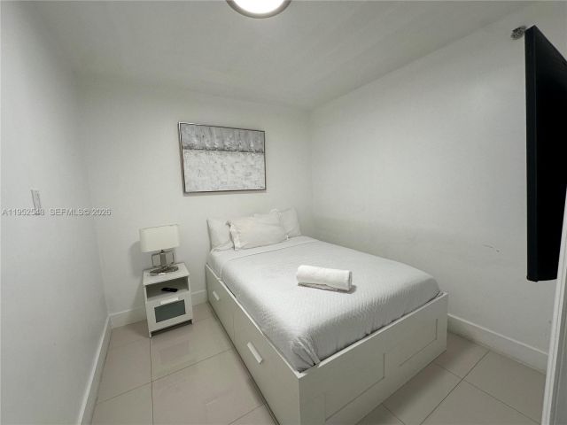 Apartment for sale  Unit #1712 - photo 7446633